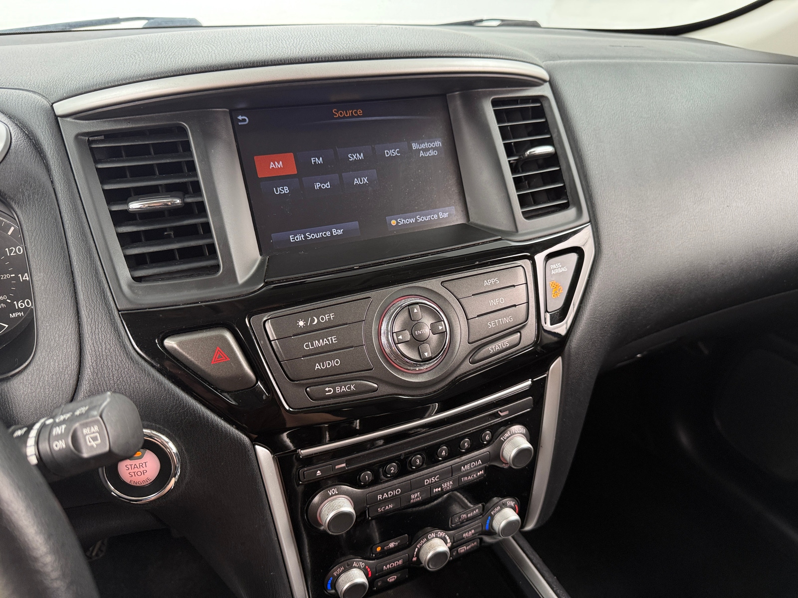 Thumbnail: 2020 Nissan Pathfinder - 4