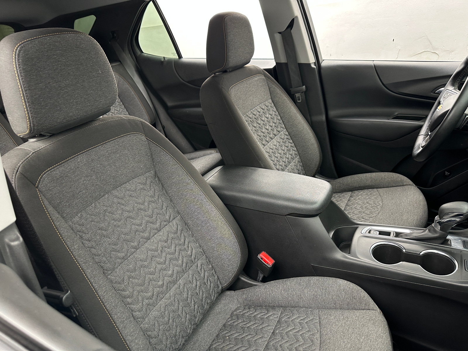 Thumbnail: 2023 Chevrolet Equinox - 2