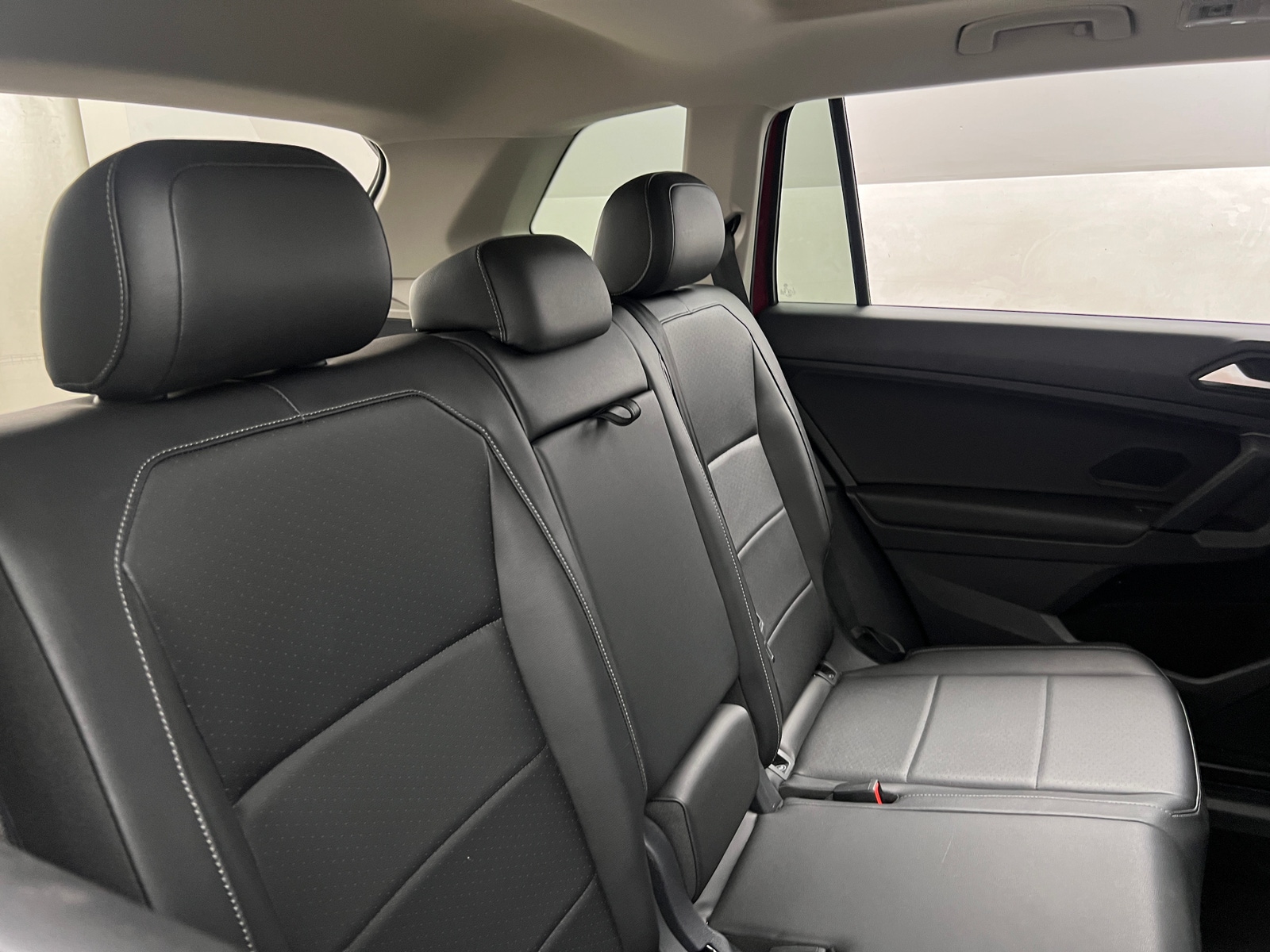 Thumbnail: 2019 Volkswagen Tiguan - 5