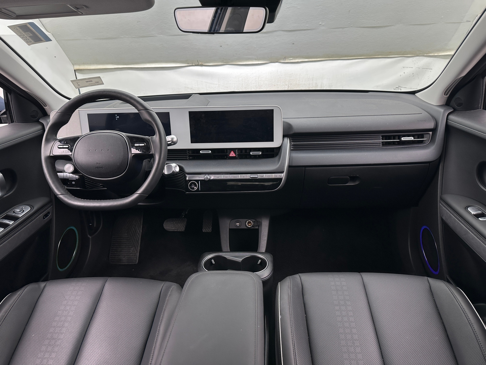 Thumbnail: 2023 Hyundai Ioniq 5 - 2