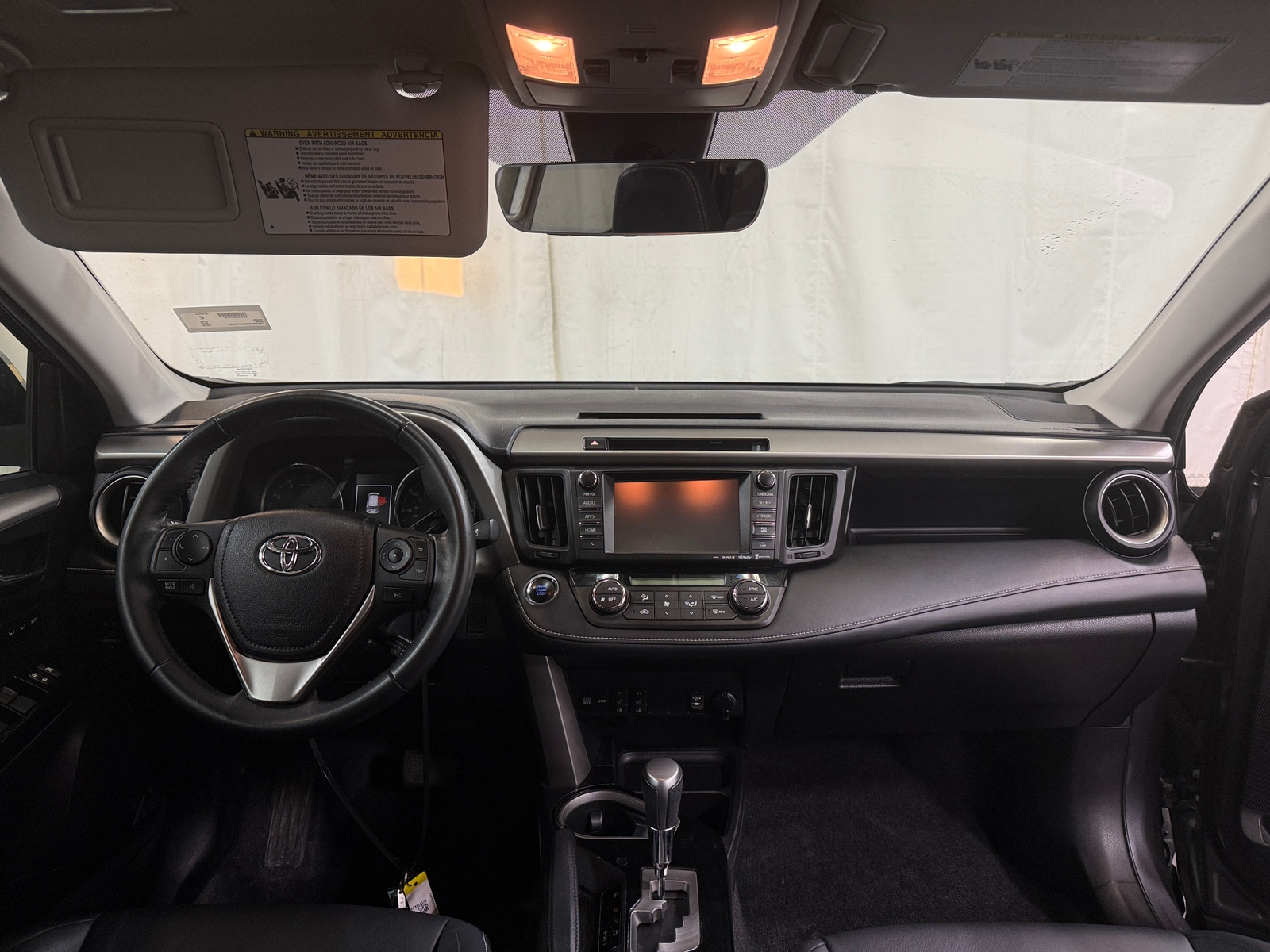 Thumbnail: 2016 Toyota RAV4 - 2