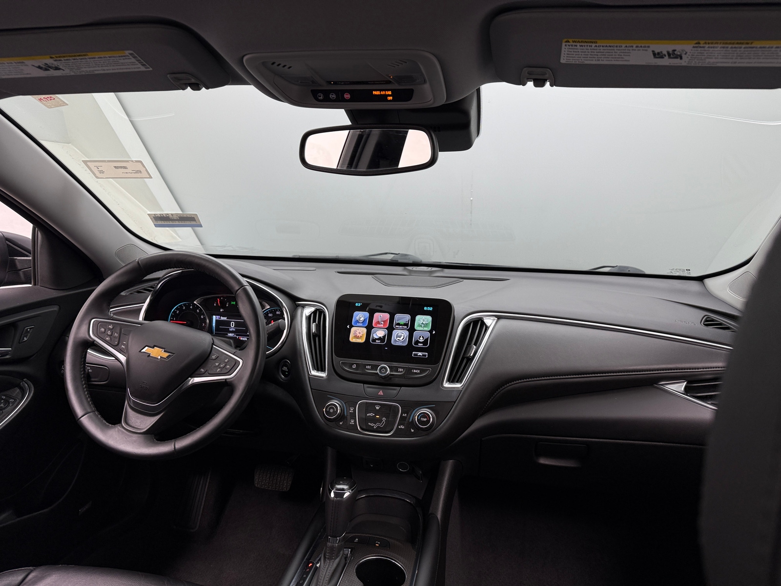 Thumbnail: 2018 Chevrolet Malibu - 2