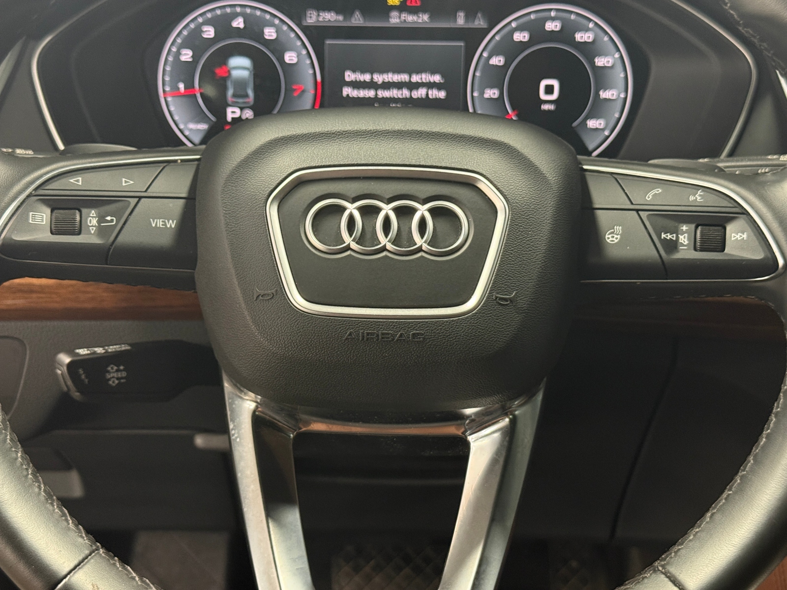 Thumbnail: 2022 Audi Q5 - 4