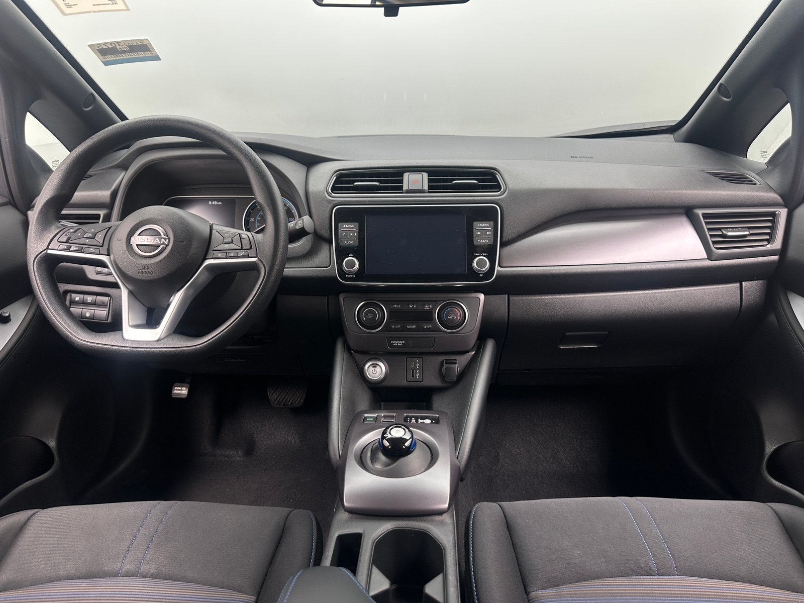 Thumbnail: 2024 Nissan Leaf - 3