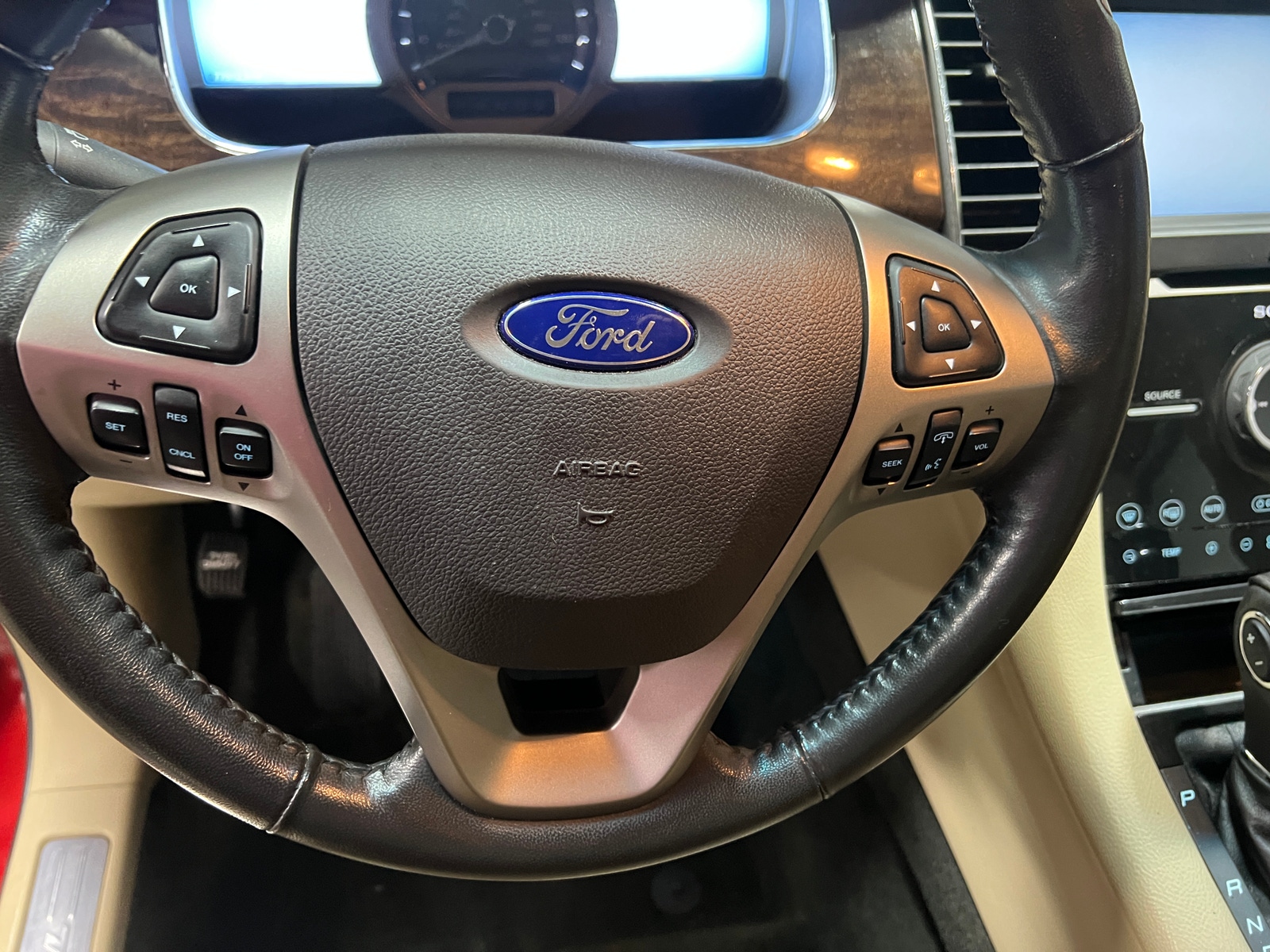 Thumbnail: 2013 Ford Taurus - 4