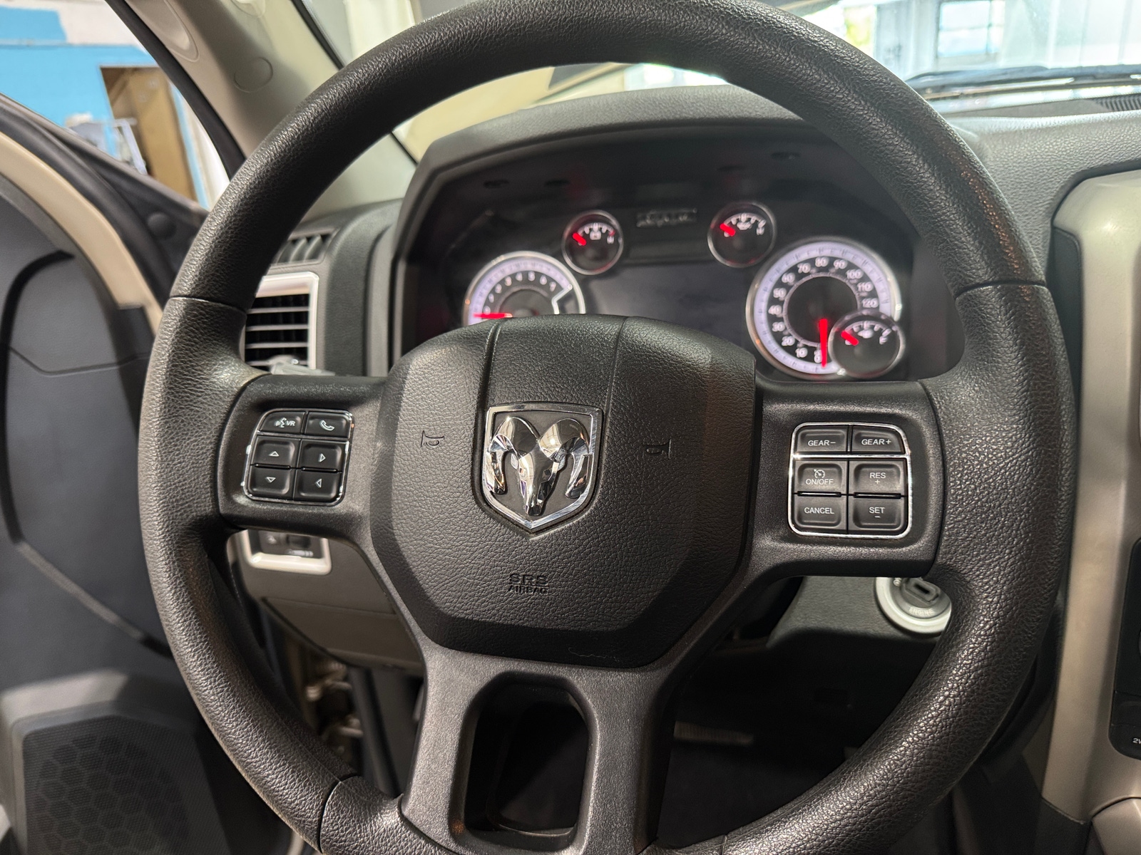 Thumbnail: 2019 RAM 1500 Classic - 5