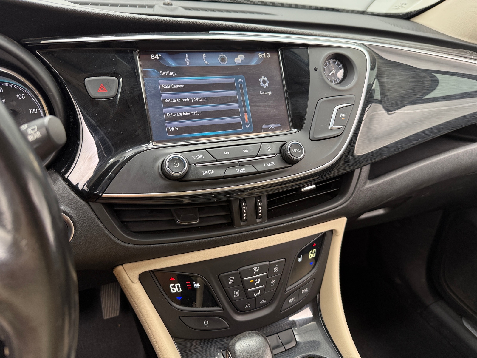 Thumbnail: 2017 Buick Envision - 4