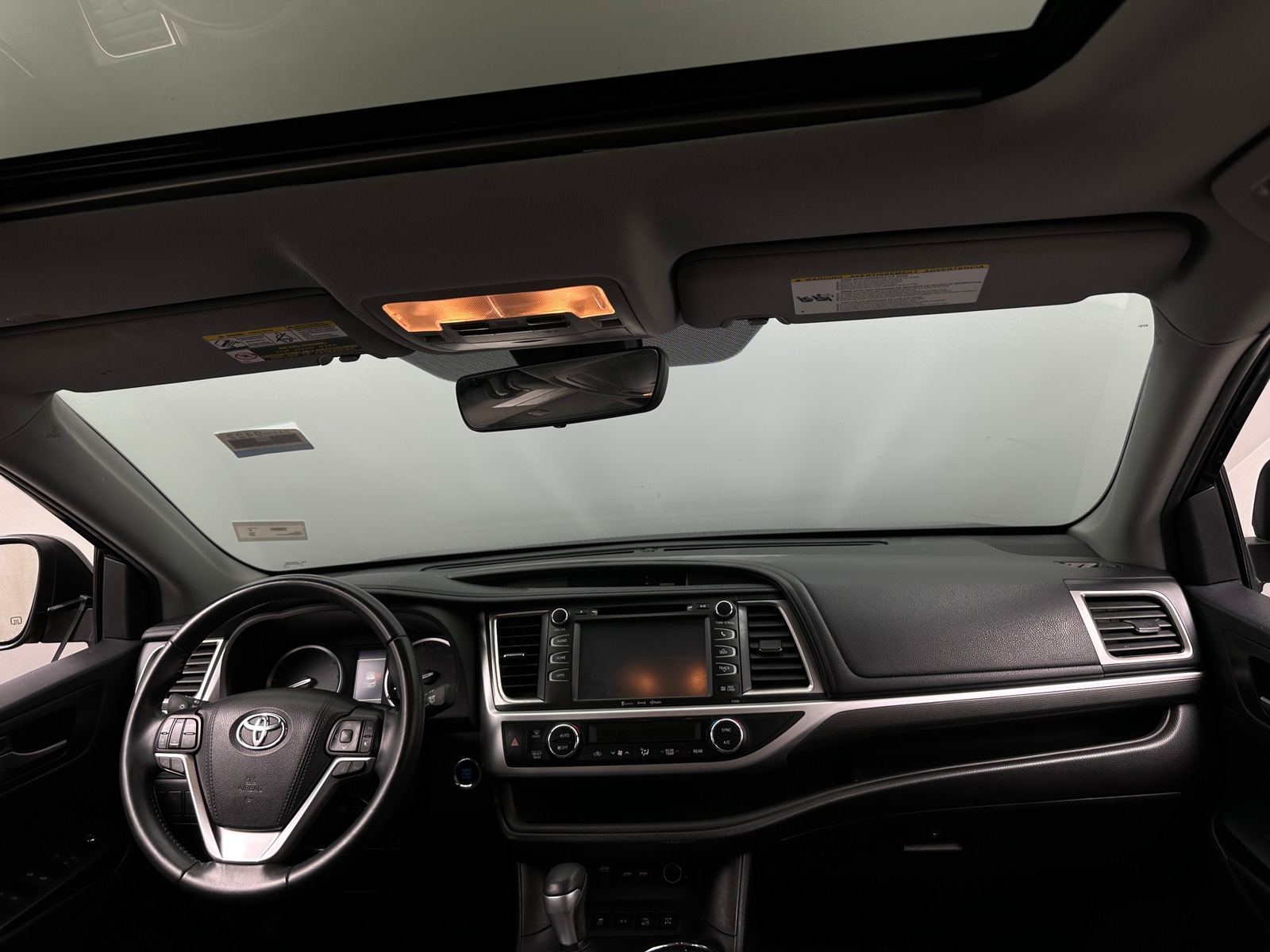 Thumbnail: 2019 Toyota Highlander - 2