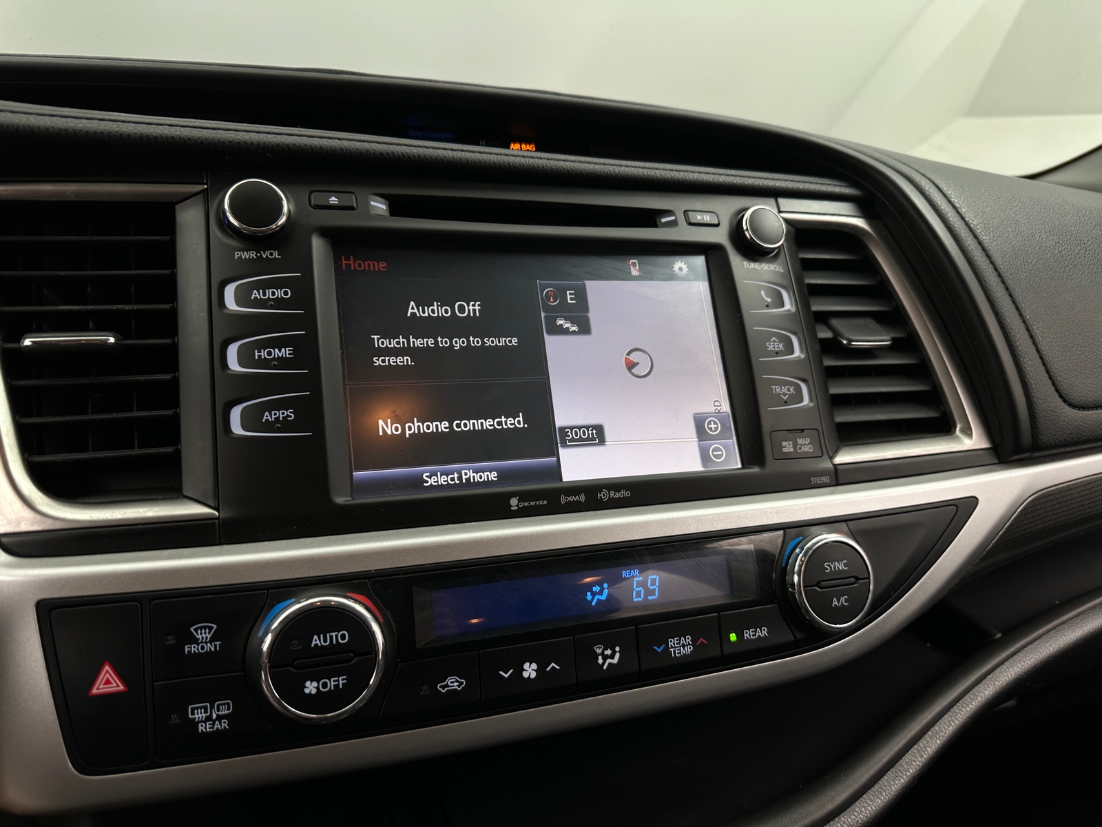 Thumbnail: 2019 Toyota Highlander - 3