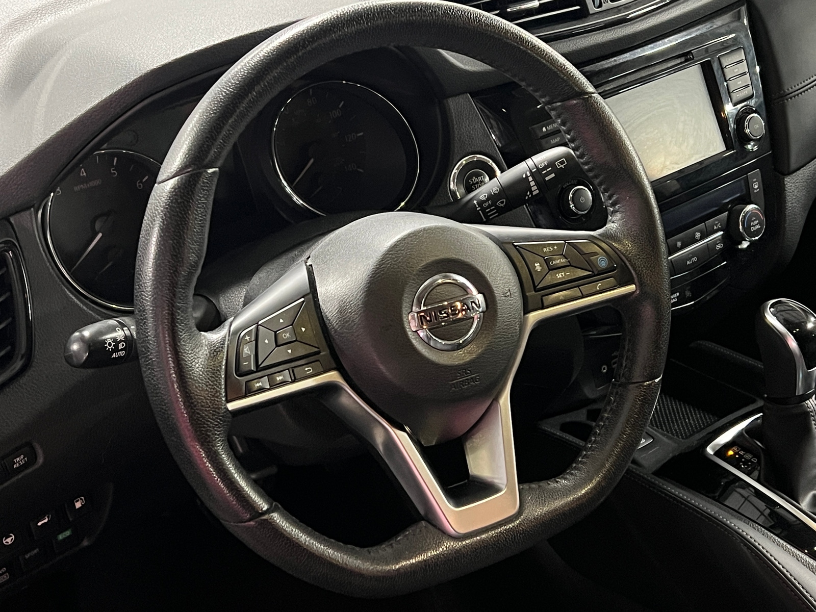 Thumbnail: 2019 Nissan Rogue - 4