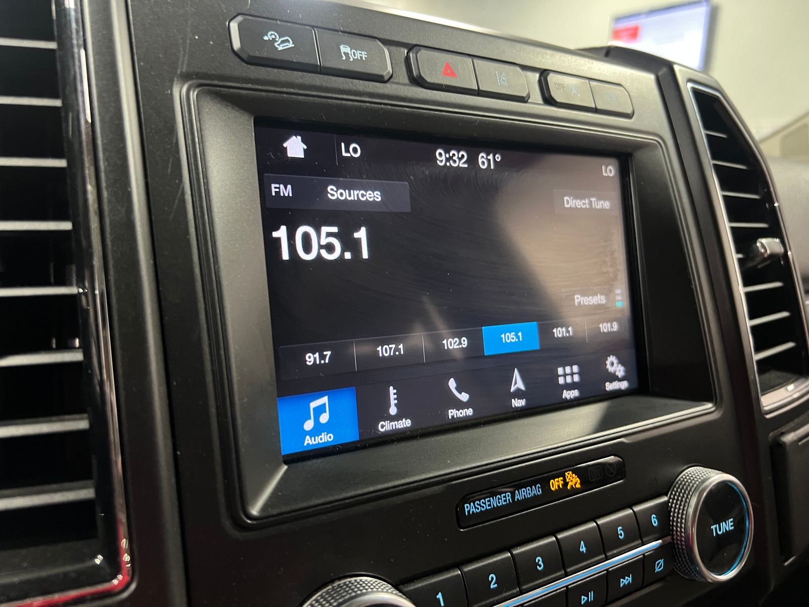 Thumbnail: 2019 Ford Expedition - 3