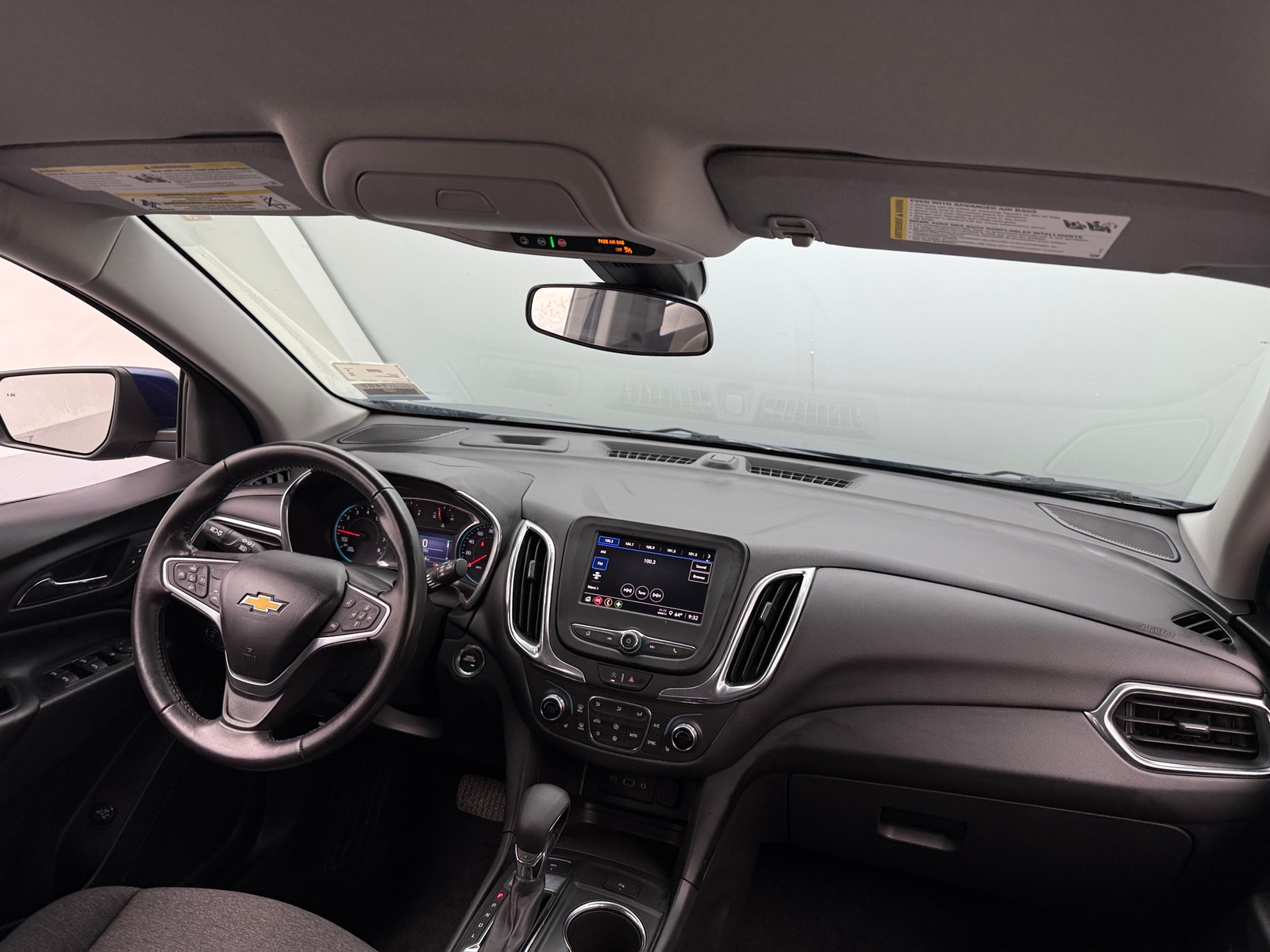 Thumbnail: 2022 Chevrolet Equinox - 3