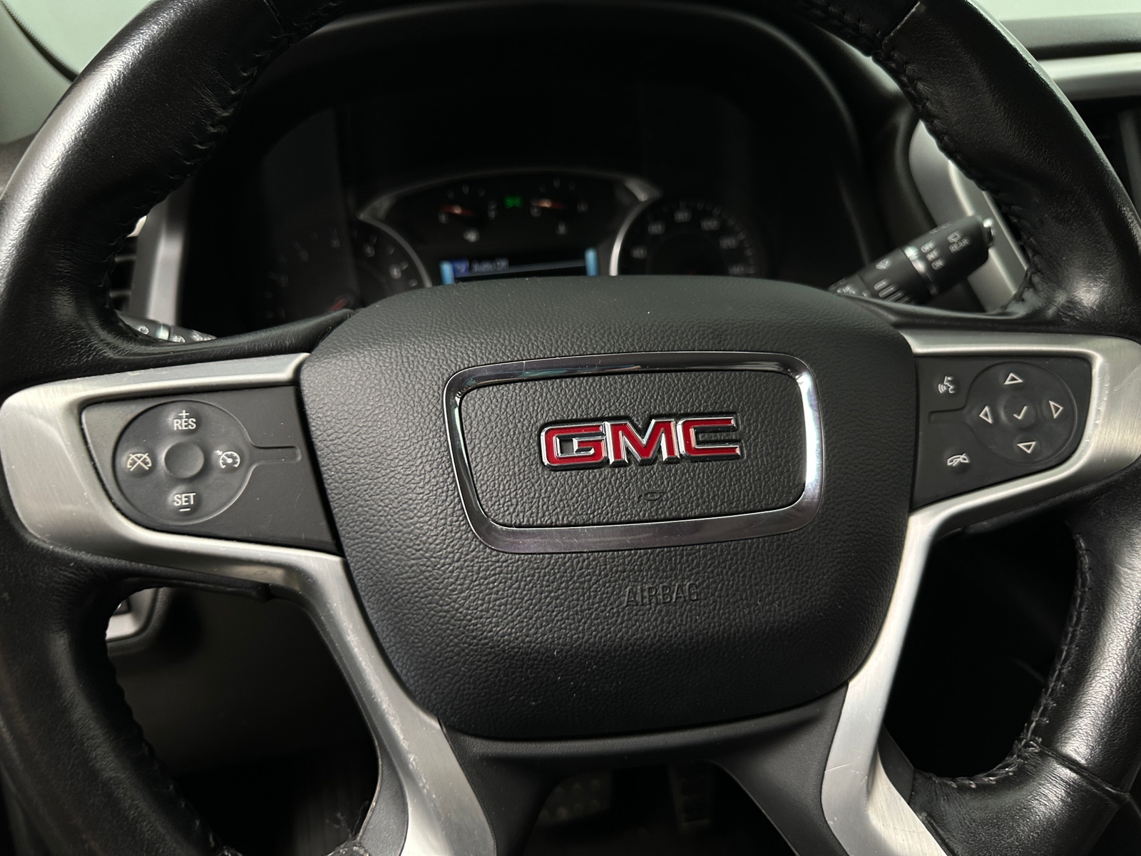 Thumbnail: 2019 GMC Acadia - 4