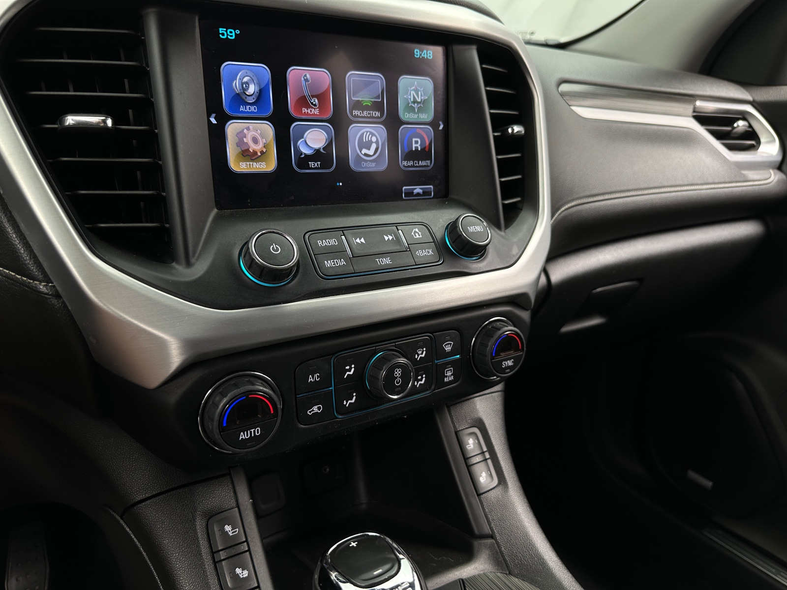 Thumbnail: 2019 GMC Acadia - 3
