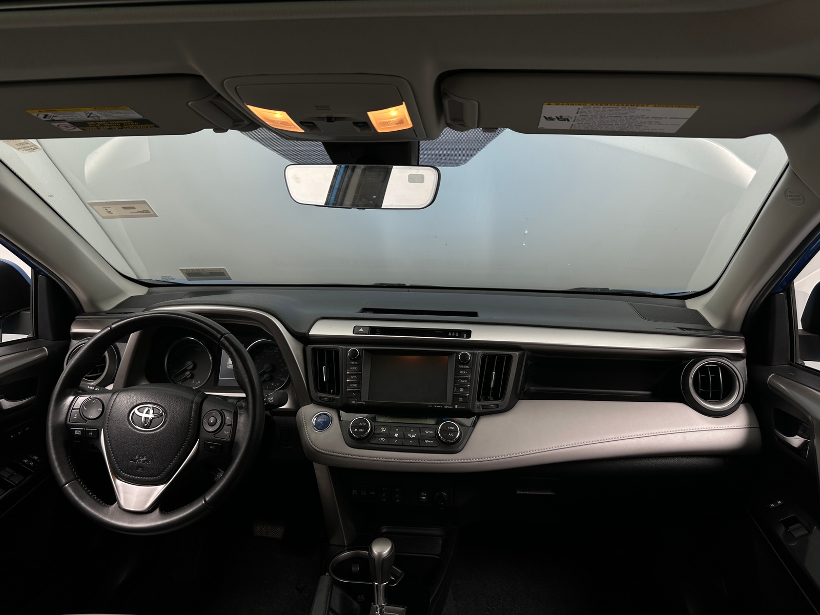 Thumbnail: 2018 Toyota RAV4 - 2
