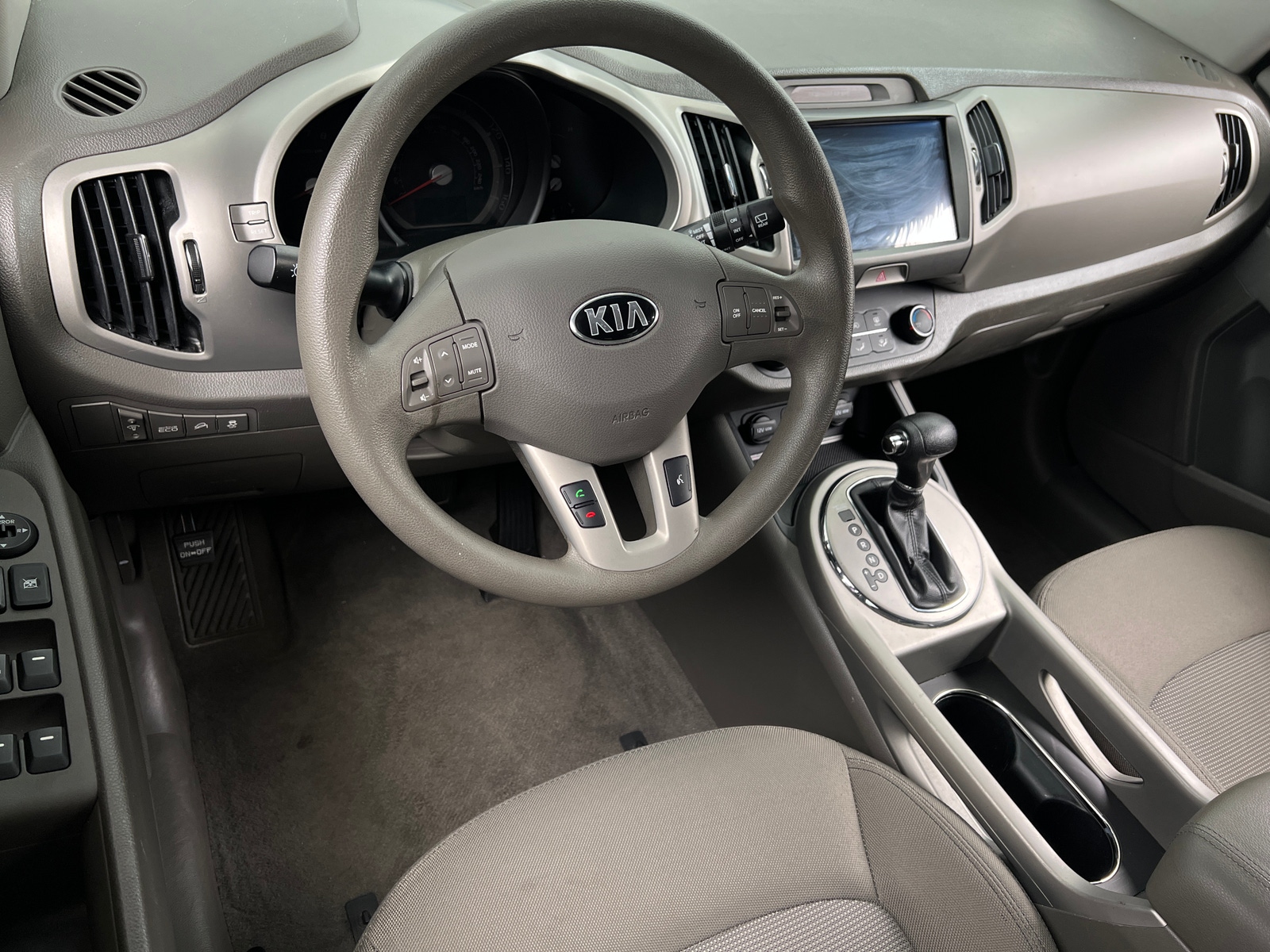 Thumbnail: 2016 Kia Sportage - 3