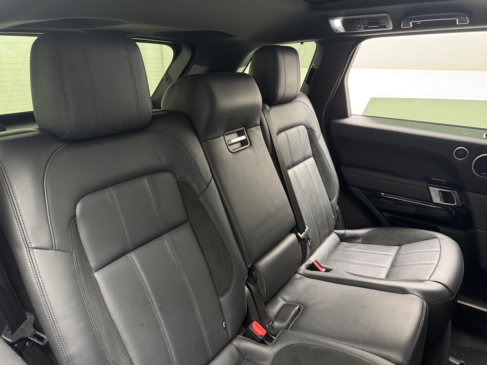 Thumbnail: 2020 Land Rover Range Rover Sport - 5