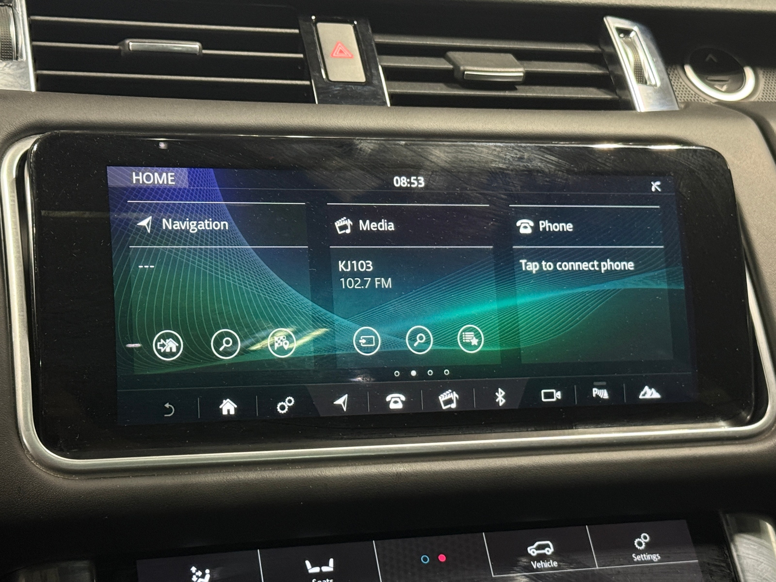 Thumbnail: 2020 Land Rover Range Rover Sport - 3
