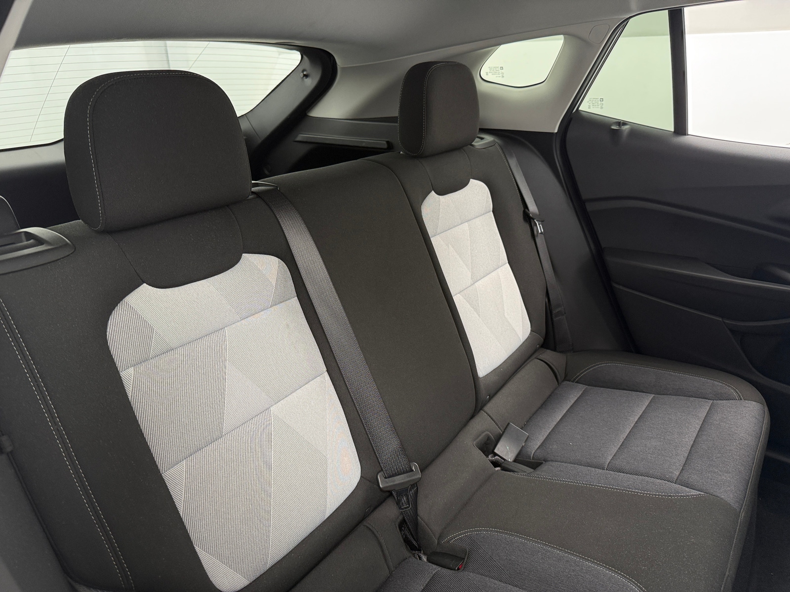 Thumbnail: 2025 Chevrolet Trax - 6