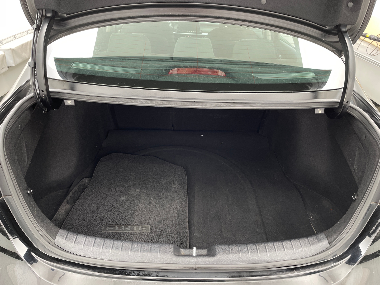 Thumbnail: 2019 Kia Forte - 7