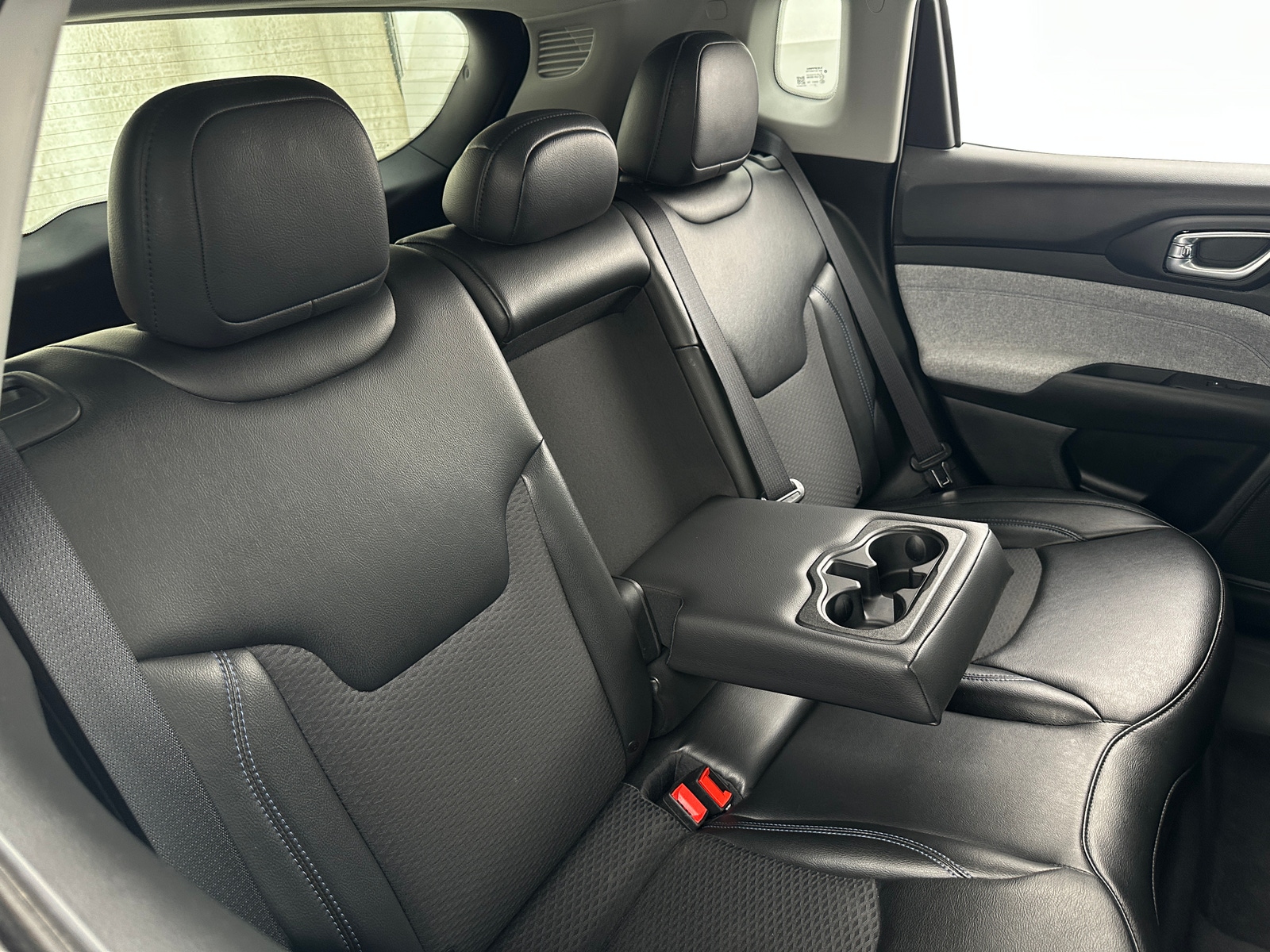 Thumbnail: 2022 Jeep Compass - 6