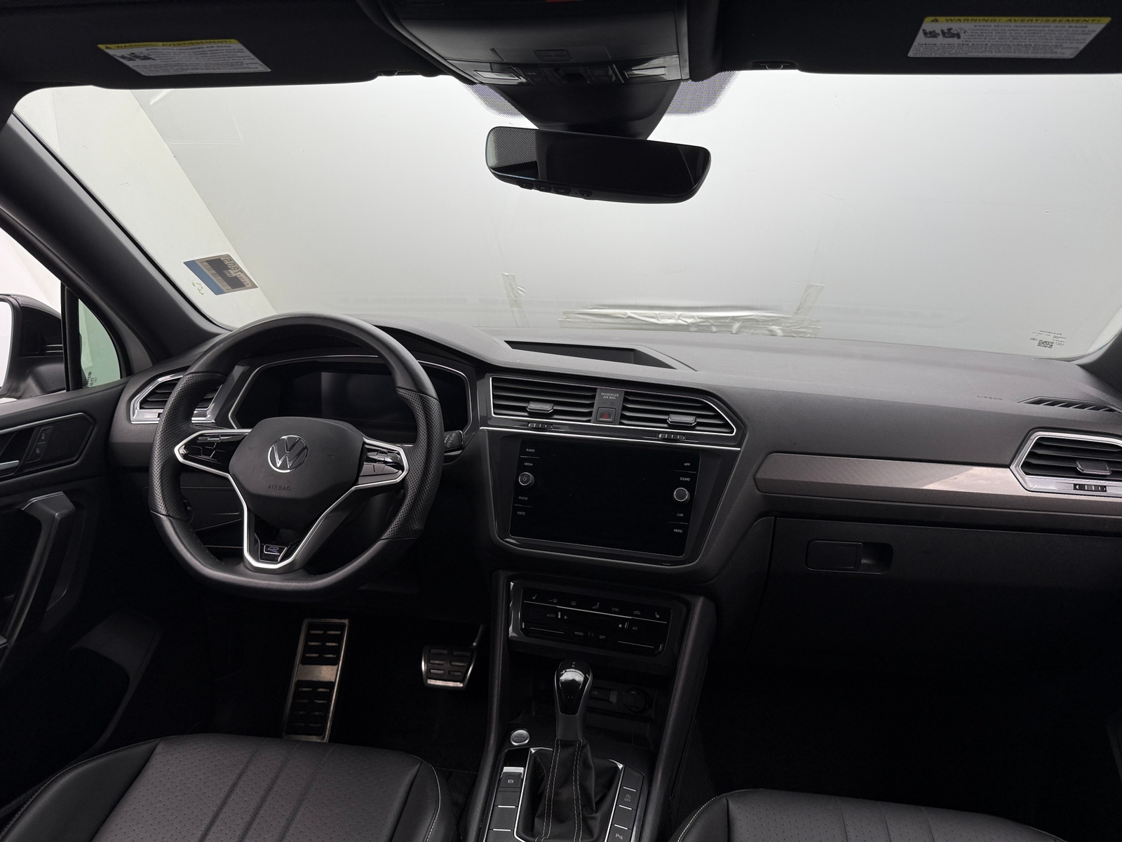 Thumbnail: 2022 Volkswagen Tiguan - 2