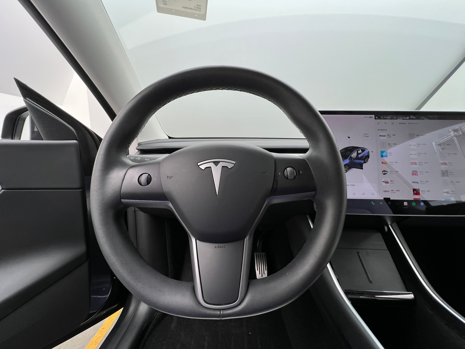 Thumbnail: 2021 Tesla Model Y - 4