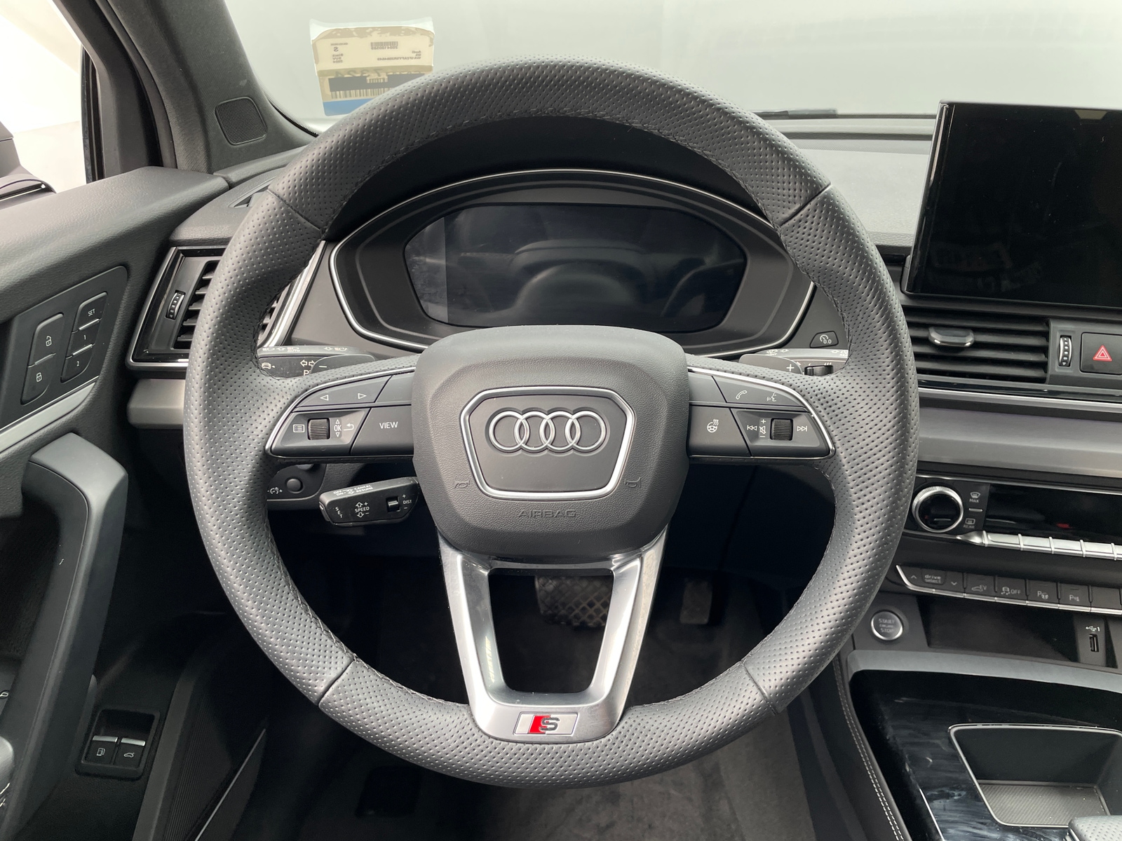 Thumbnail: 2024 Audi Q5 - 4