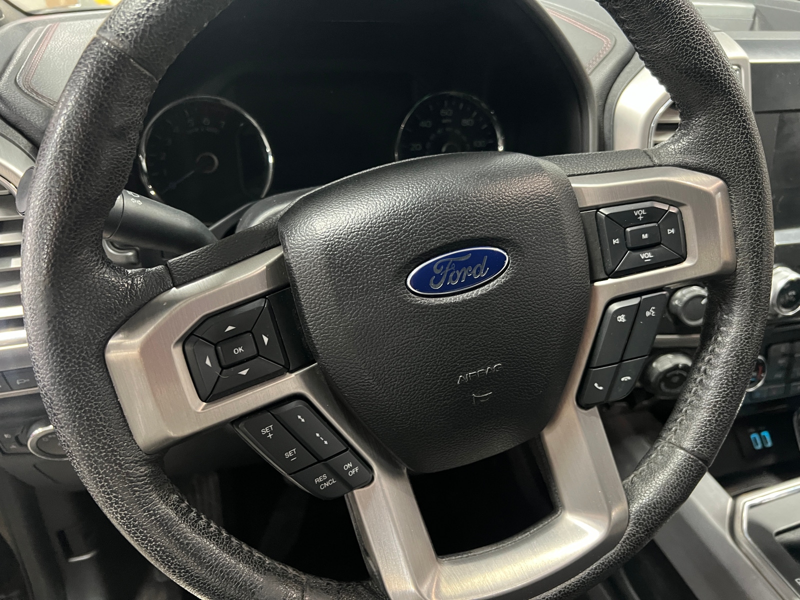 Thumbnail: 2016 Ford Econoline - 4