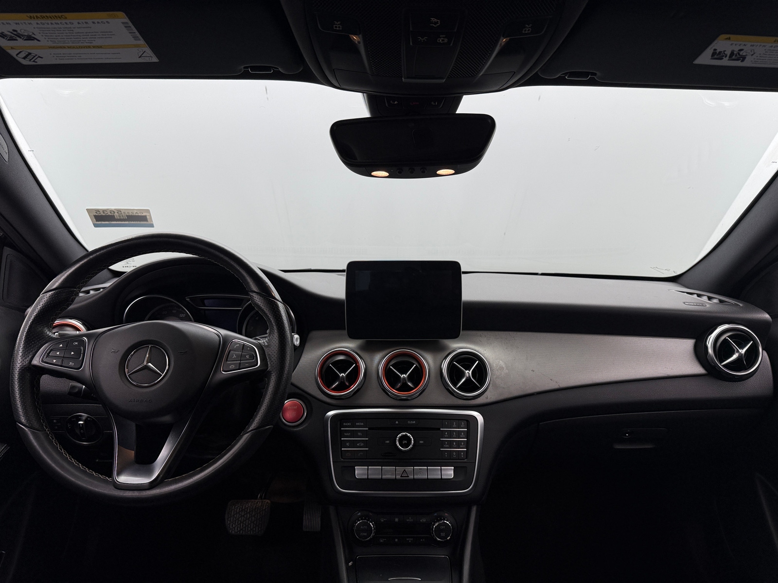 Thumbnail: 2018 Mercedes-Benz GLA - 2