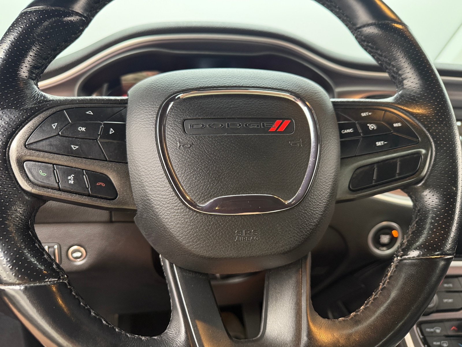 Thumbnail: 2021 Dodge Challenger - 4