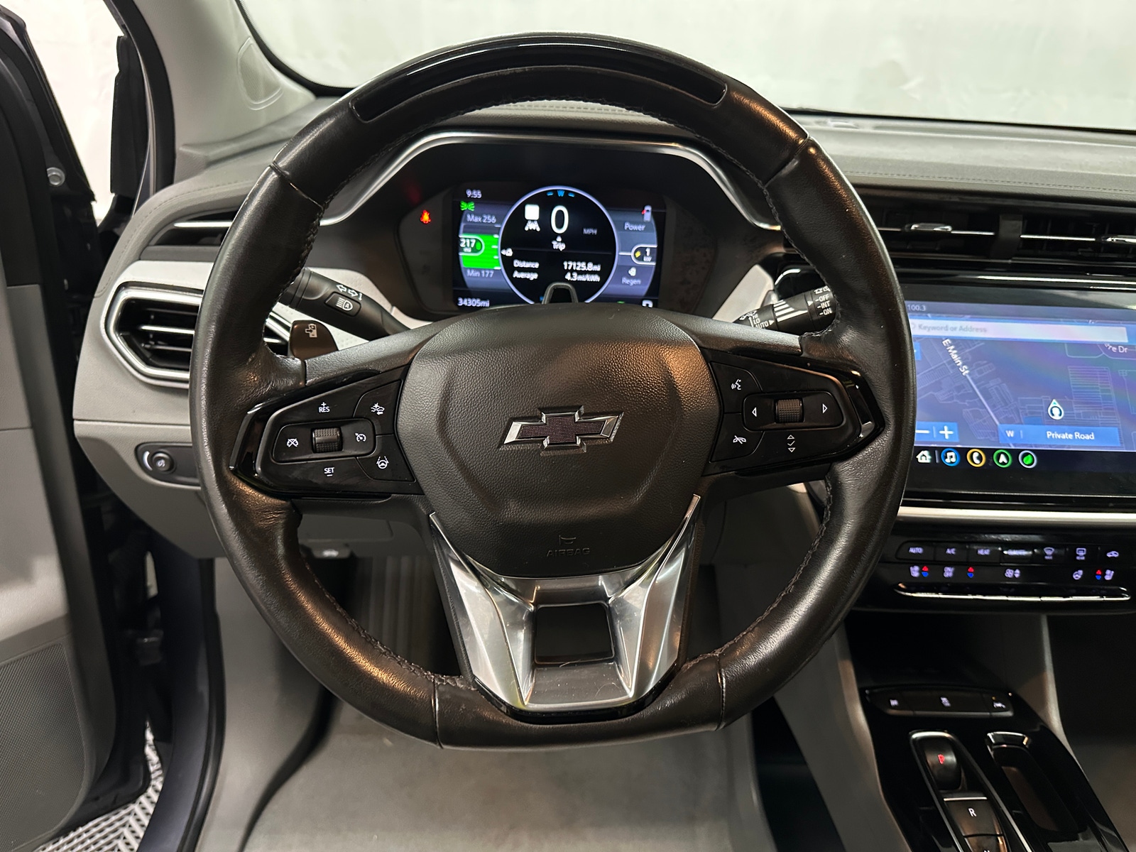 Thumbnail: 2022 Chevrolet Bolt EUV - 4
