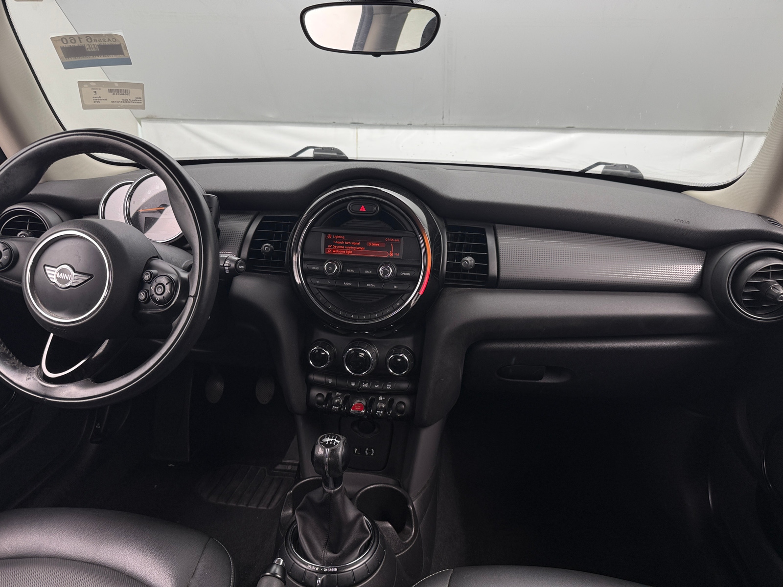 Thumbnail: 2016 MINI Cooper Hardtop - 2