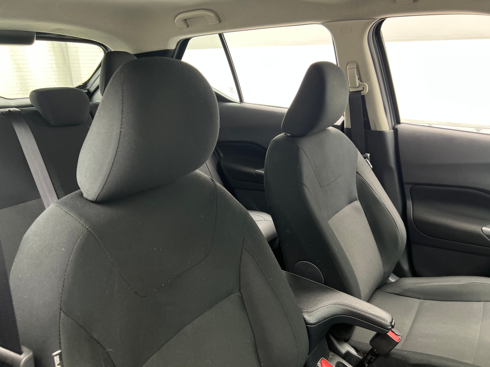 Thumbnail: 2024 Nissan Kicks - 2
