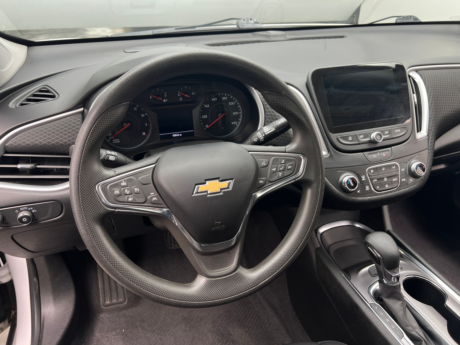 Thumbnail: 2023 Chevrolet Malibu - 5