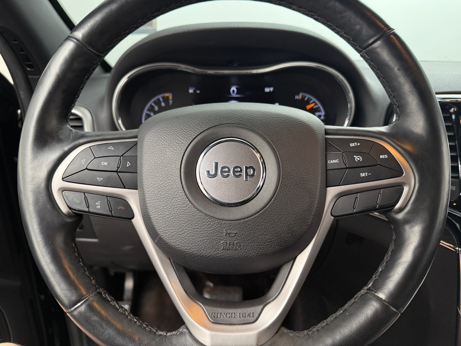 Thumbnail: 2019 Jeep Grand Cherokee - 4
