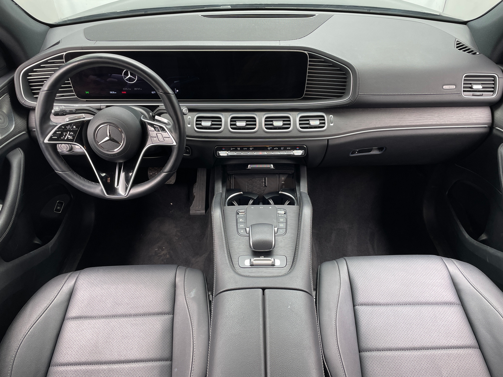 Thumbnail: 2024 Mercedes-Benz GLS - 2