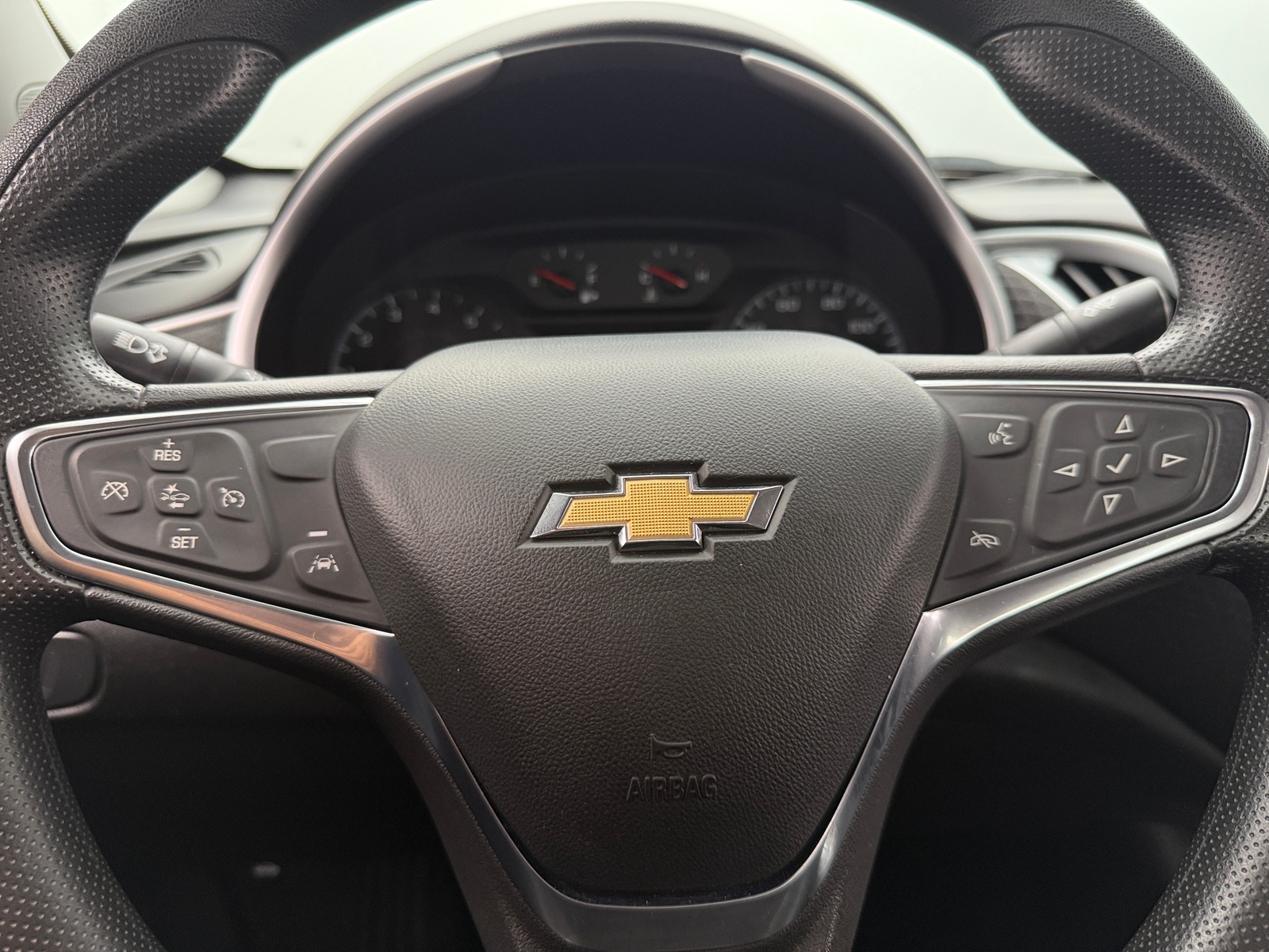Thumbnail: 2024 Chevrolet Malibu - 5
