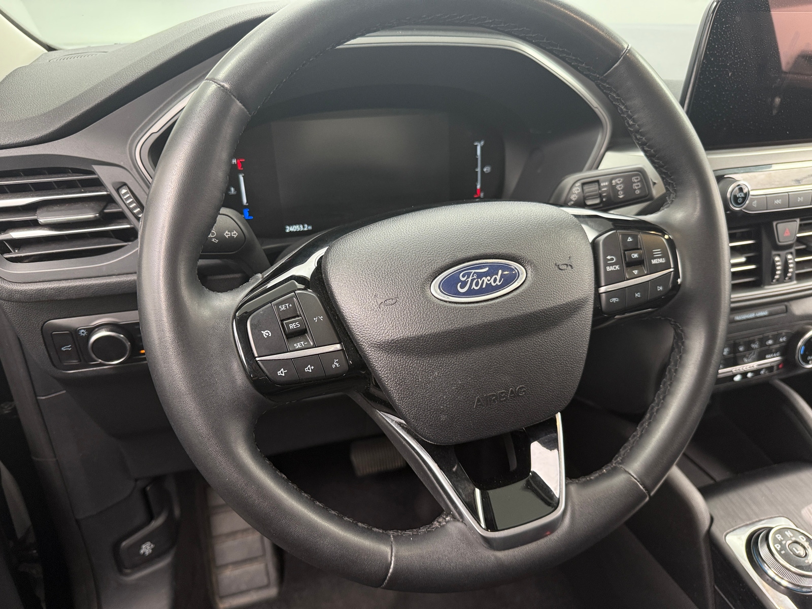 Thumbnail: 2023 Ford Escape - 5