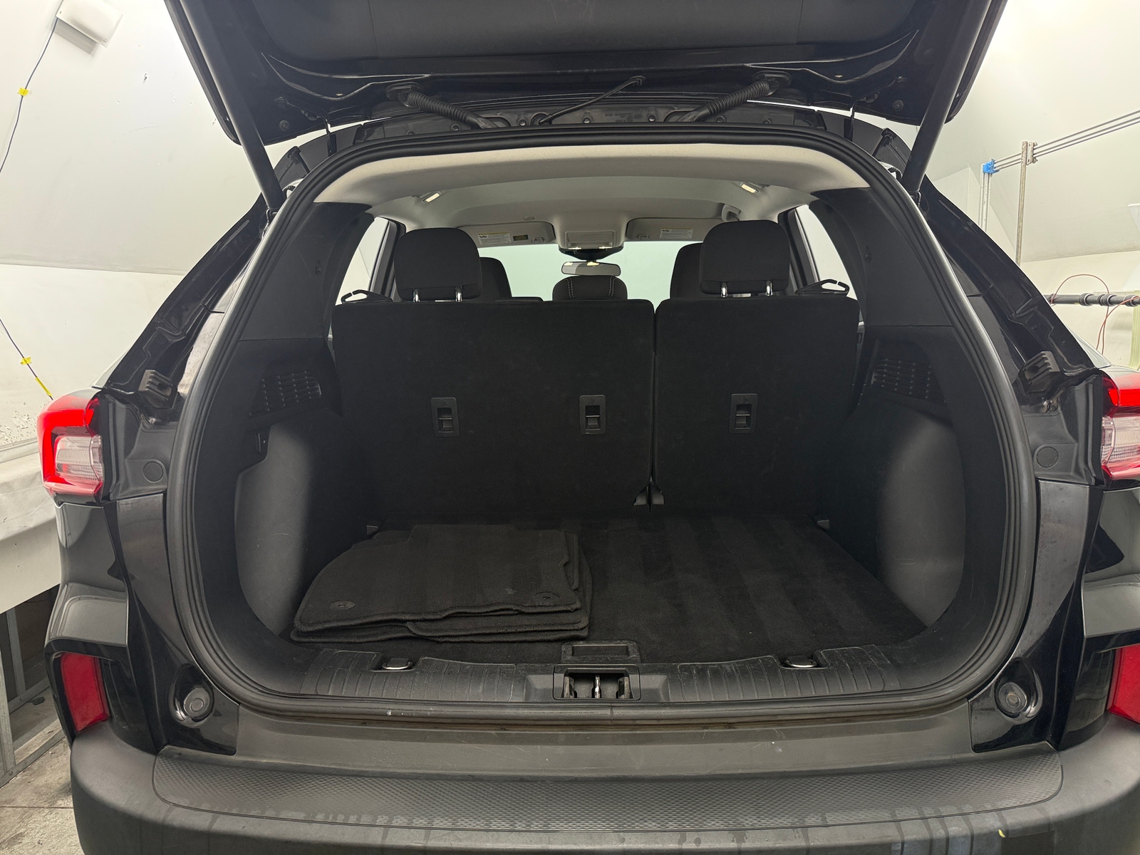 Thumbnail: 2023 Ford Escape - 7