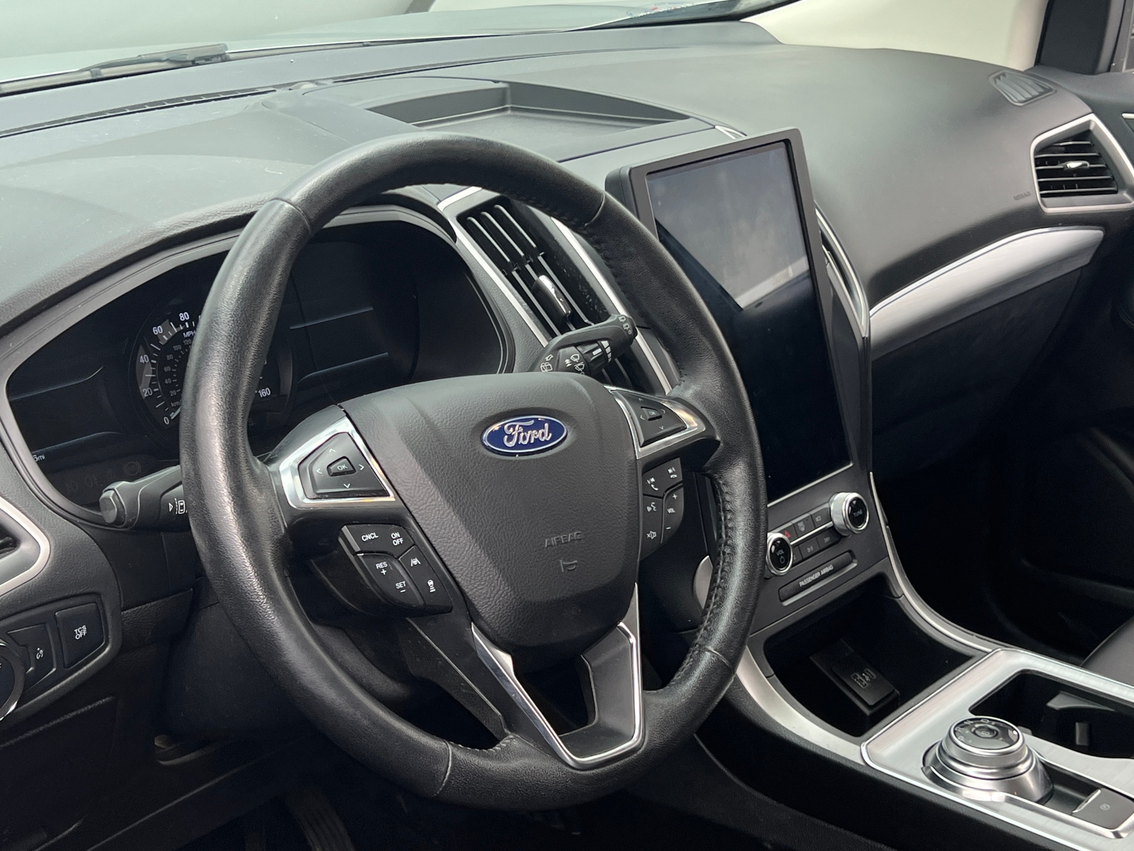 Thumbnail: 2022 Ford Edge - 4