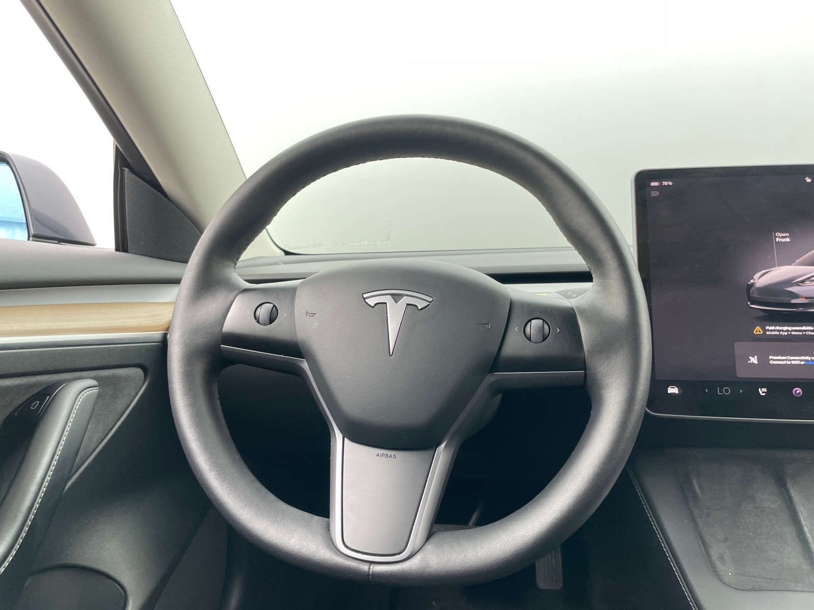 Thumbnail: 2022 Tesla Model 3 - 4