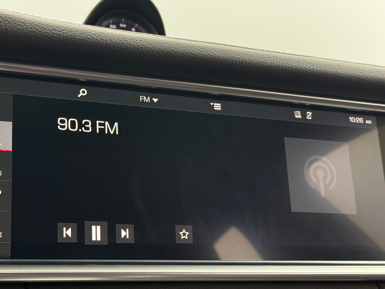 Thumbnail: 2018 Porsche Panamera - 3