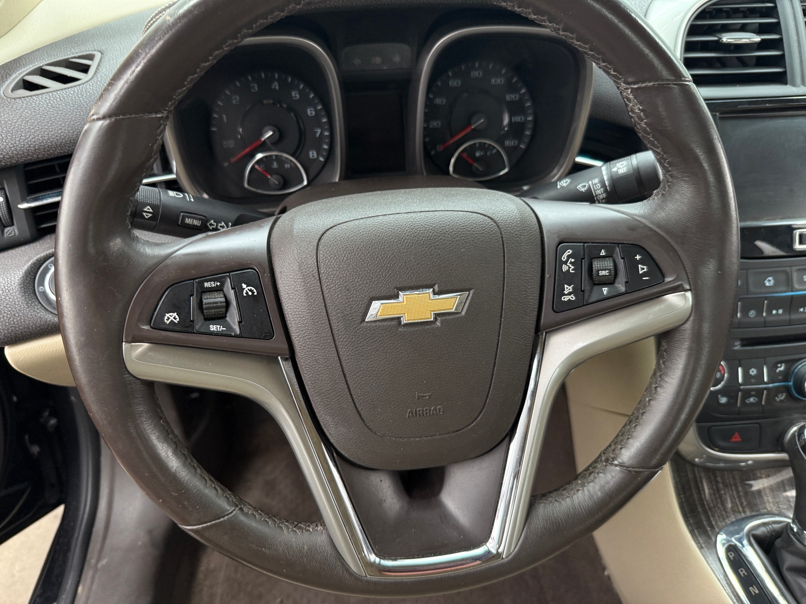 Thumbnail: 2015 Chevrolet Malibu - 4