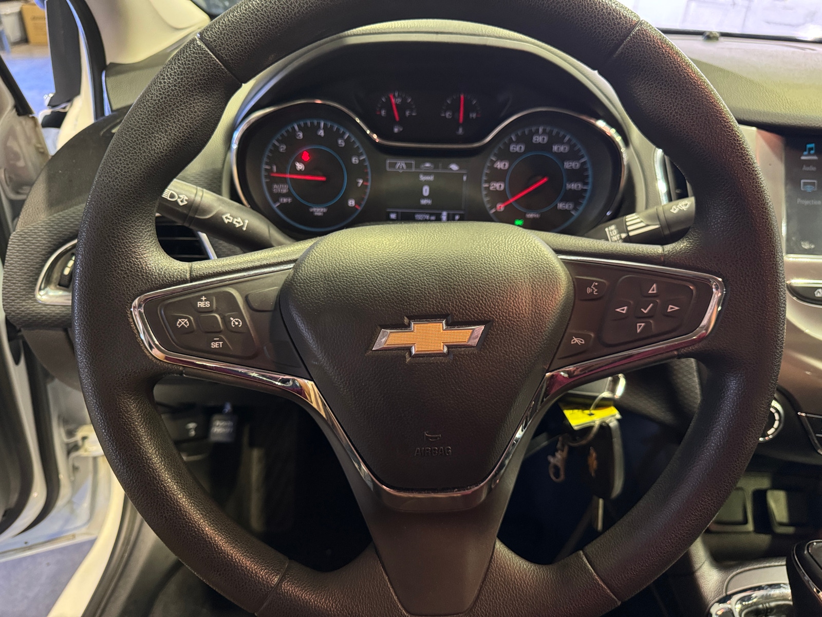 Thumbnail: 2018 Chevrolet Cruze - 5