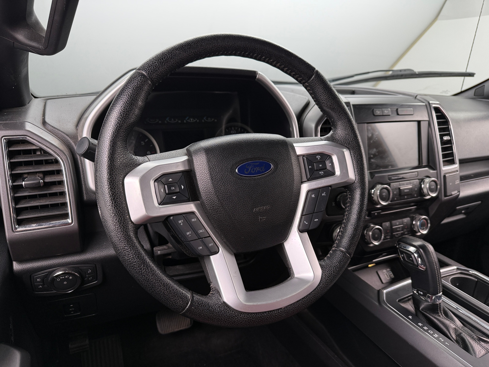 Thumbnail: 2016 Ford Econoline - 4