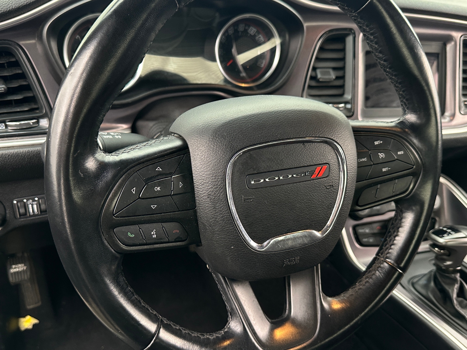 Thumbnail: 2021 Dodge Challenger - 4