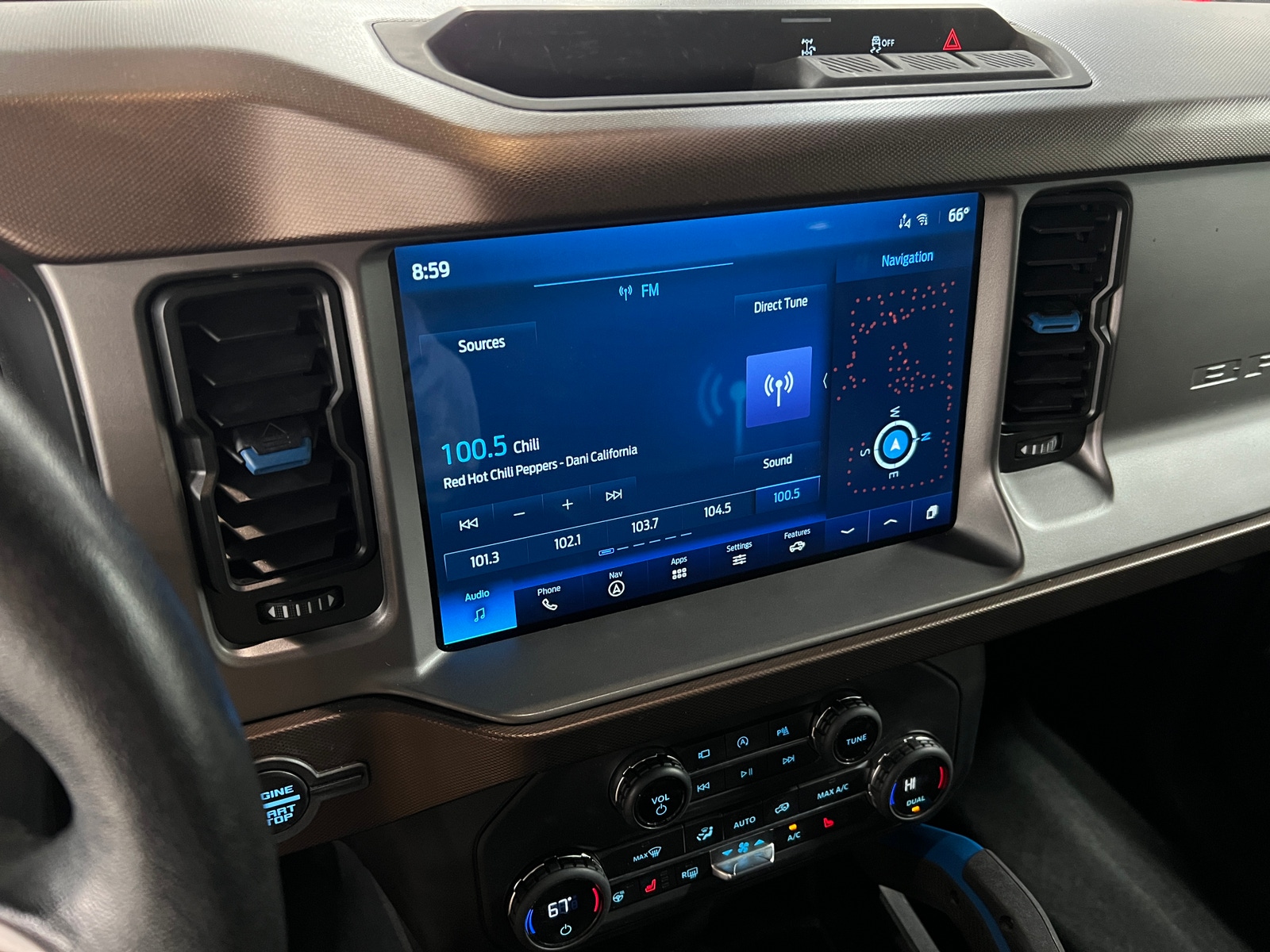 Thumbnail: 2021 Ford Bronco - 4