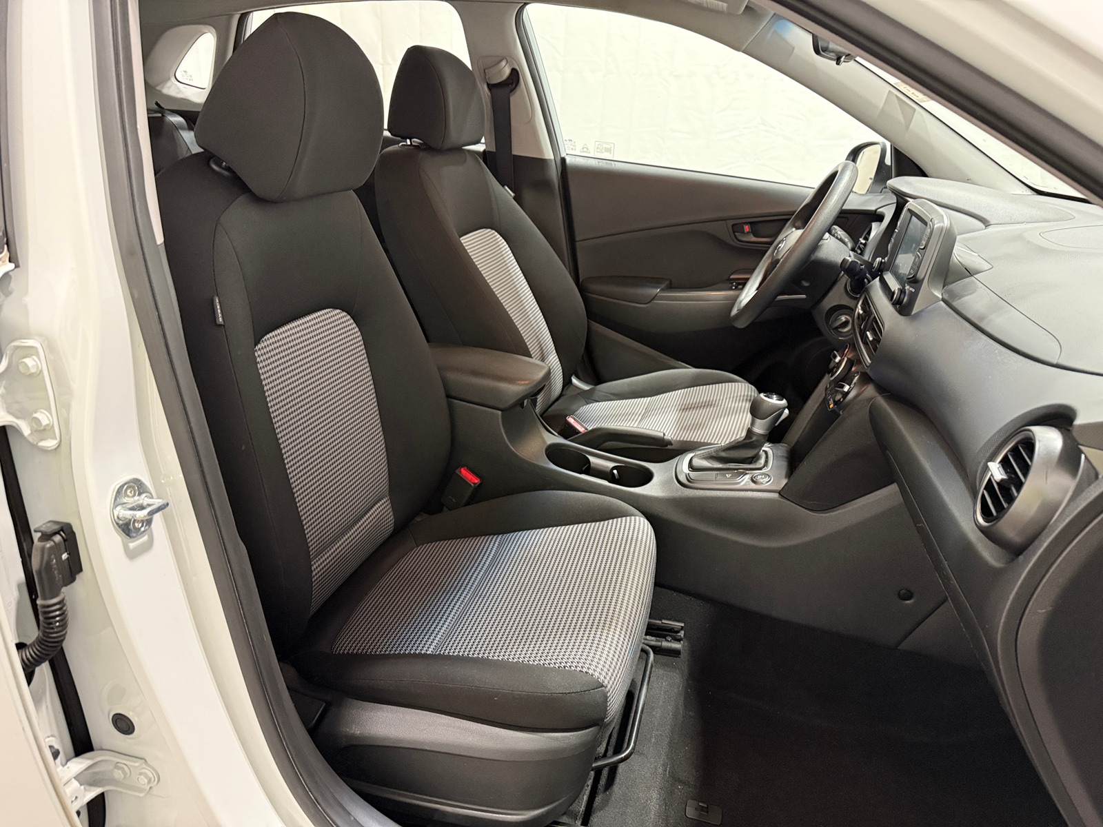 Thumbnail: 2021 Hyundai Kona - 2