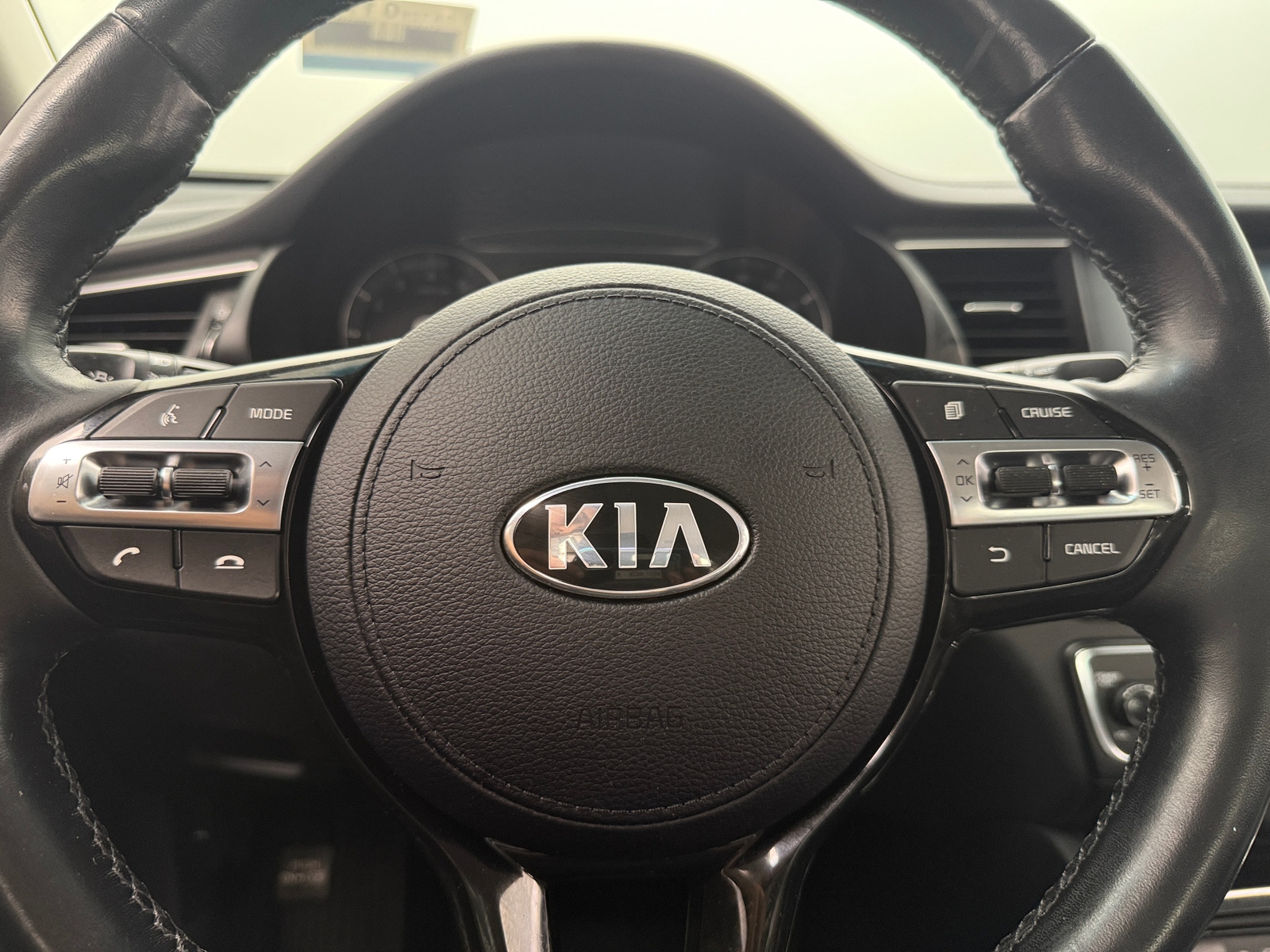 Thumbnail: 2019 Kia Cadenza - 4